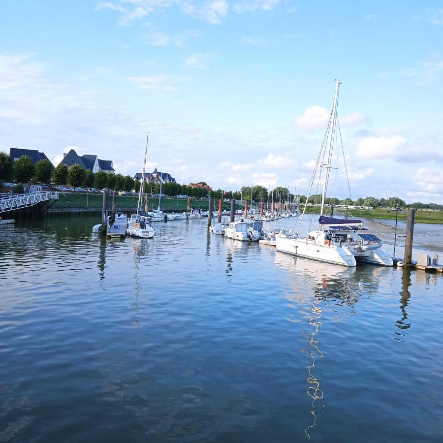Aux 10 Ponts - Gite Aux Abords Du Fleuve La Somme - La Mer A 30 Min - La Nuit Pour 6 Voyageurs Ngoại thất bức ảnh